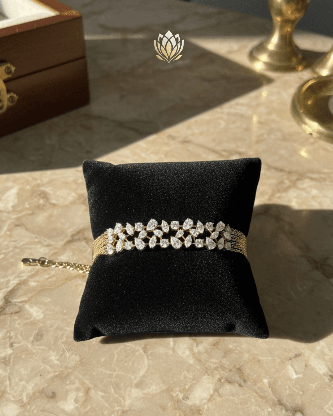 Fancy cut bracelet